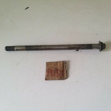 PERNO RUOTA POSTERIORE SUZUKI GSF 400 BANDIT 1991 1993 1995