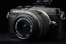 [US Duty Paid] Olympus PEN