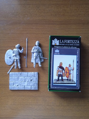 Ufficiale soldato romani iv - e,