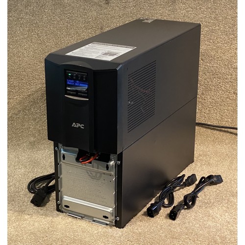 Apc smart ups - smt3000i, 3000va