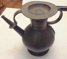 Antica brocca in peltro Pezzo