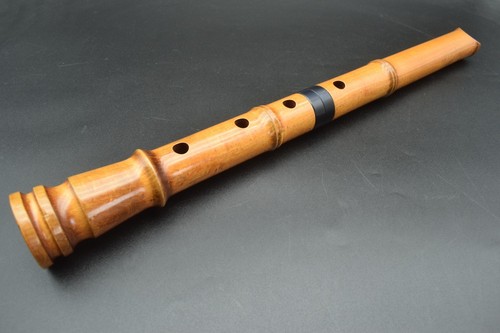 Antico strumento flauto - strumento, a