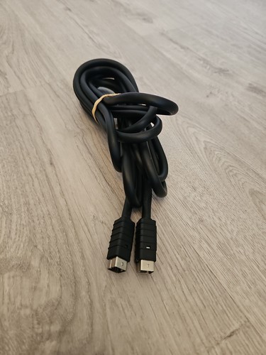 Connettore quadrato cavo