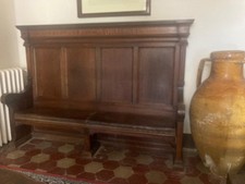 panca da coro di chiesa