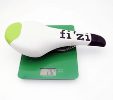 Fizik Tundra 2 Sella Bici Kium