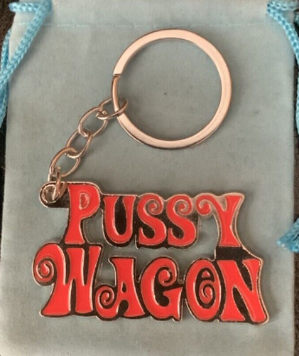 pussy wagon portachiavi