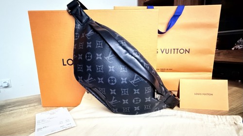 Louis vuitton discovery bumbag - louis,