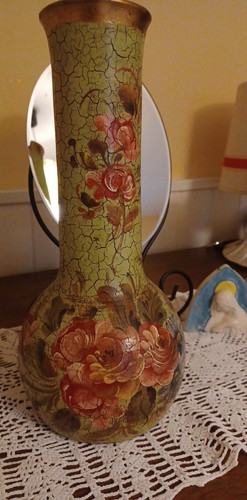 Vaso verde con rose - , in