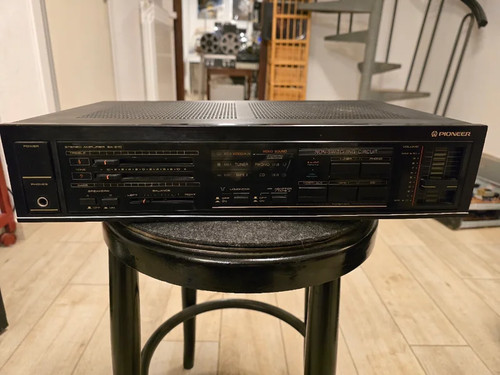 Amplificatore stereo hifi