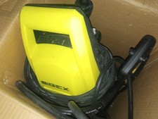 idropulitrice a getto d'acqua continuo. Filo 5metri, comoda e pratica 