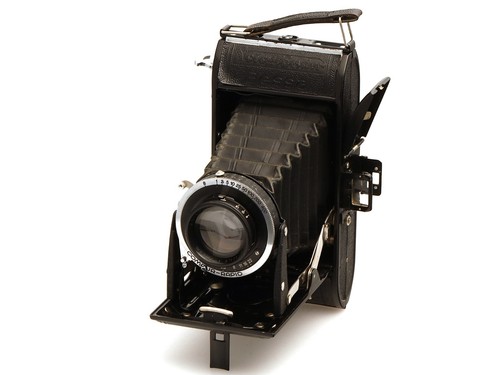 Fotocamera pieghevole