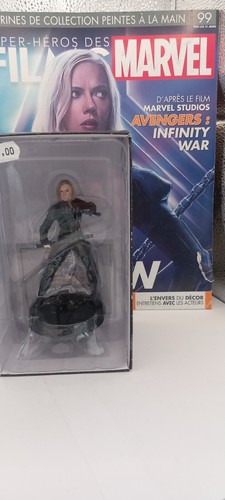 Black widow figurine marvel - black,