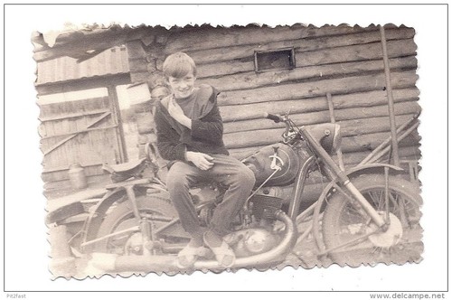 Vecchia foto con - foto, moto,