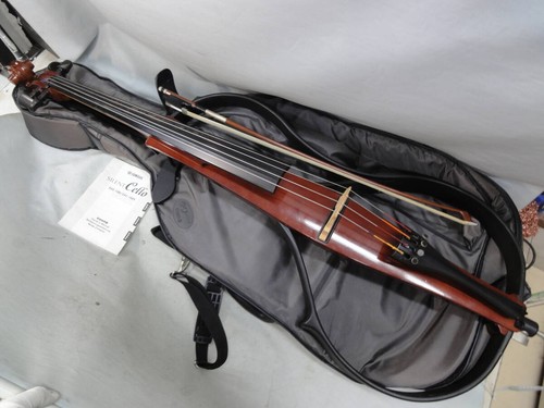 Violoncello elettrico