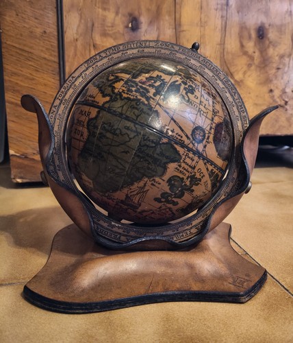 Mappamondo decorativo stile