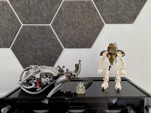 Lego bionicle titan set 8596 - titan,