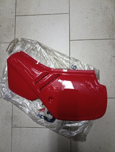 Aprilia 8130188 fianchetto - 8130188,