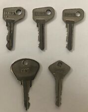 Lotto di chiavi per auto vintage FIAT anni '60/'70 modello 124 oppure 127/128