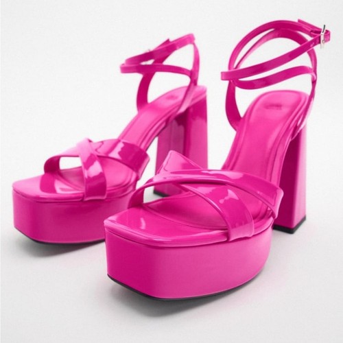 Zara sandali con tacco - con,