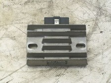 VOLTAGE REGULATOR FOR PIAGGIO SKIPPER 125-150 4T OF 2001 (e39473)