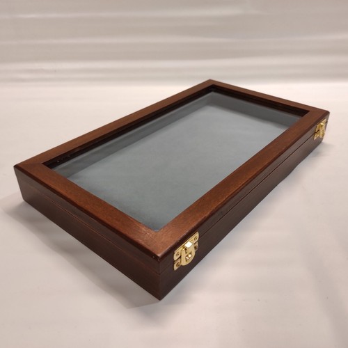 Cofanetto espositore legno - in,
