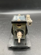 ALLEN BRADLEY 809-A08E Relè da viaggio USATO