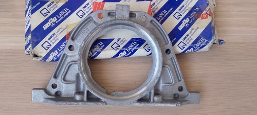 Coperchio basamento nuovo - coperchio,