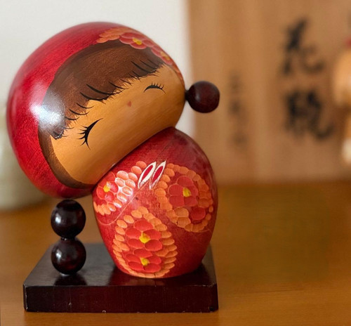 Kokeshi bambola chie tamura - kokeshi,