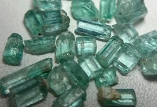 15,25 colore verde chiaro