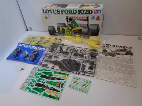 Tamiya 20034 lotus ford - 1/20,