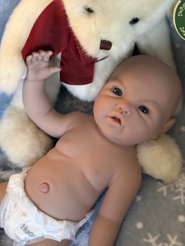 Silicone reborn baby - reborn,