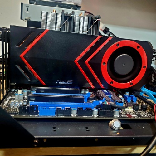 Scheda asus radeon 5870 1gb - hd,