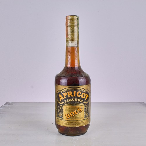 Apricot liqueur bols royal - apricot,