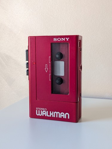 Sony walkman red vintage - sony,