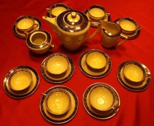 23N02 -  SERVIZIO CAFFE'/THE' DA 10 - 24 PEZZI