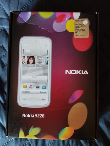 Nokia 5228 smartphone - , classico