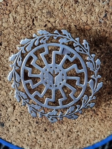 Large chrome life rune pagan - large,
