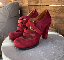 Tacchi scamosciati Chie Mihara