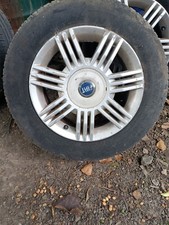 4 cerchi in lega da 15 pollici