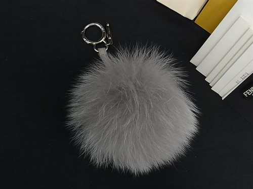 Fendi pompon charm - fendi,