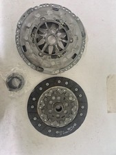 KIT FRIZIONE TRANSPORTER CARAVELLE T5 T6 1.9 2.0TDI 2003-19 nuovo 