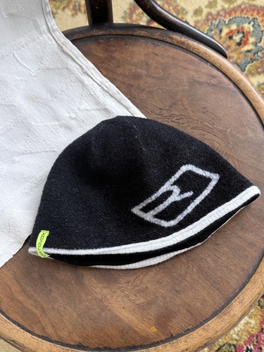 Cappello berretto lana nero