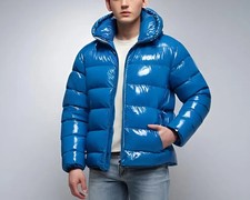 Giubbotto imbottito blu lucido