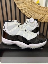 Nike Air Jordan 11 Retro