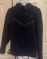 Mens black nike tech