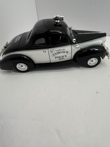 Ford 1940 fairview police car - ford,