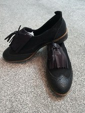 Scarpe da donna nuove con