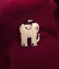 Antique Pendant Elephant Gold