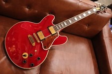 Gibson B.B. KING SIGNATURE LUCILLE Gutiar elettrico ciliegia [AUTH]