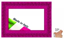 Cornice in legno fuxia stile
